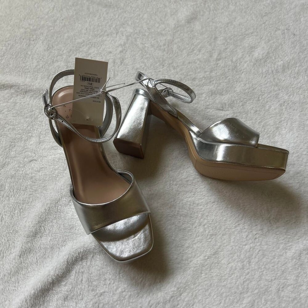 a new day Silver metallic Hadison platform block heels ankle strap women 8.5 nwt